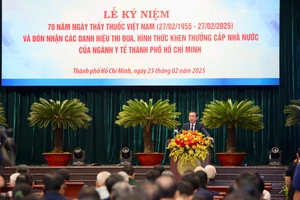 Bí thư Nguyễn Văn Nên: Ngành y tế TP.HCM cần chú trọng đào tạo nguồn nhân lực chất lượng cao