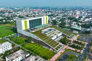 Chính thức khánh thành Bệnh viện Đa khoa khu vực Hóc Môn, bệnh nhân mừng