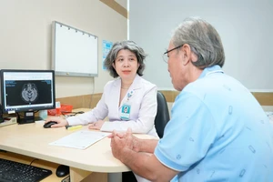 Chóng mặt ở người cao tuổi: Nguy hiểm nhưng dễ bị bỏ qua