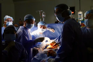 Ca thông van tim thứ 12 thành công: Nối dài bước tiến y học bào thai