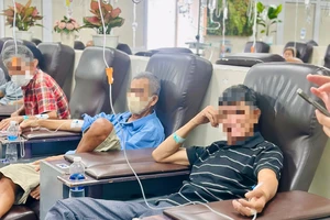 Thêm cơ hội cho bệnh nhân ung thư thoát cảnh hóa trị mệt nhọc