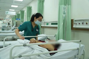 6 người ở TP.HCM nghi ngộ độc thực phẩm sau khi ăn bánh mì