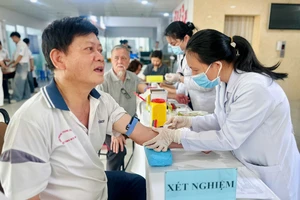 TP.HCM họp bàn chiến lược khám sức khỏe miễn phí cho 15 triệu dân