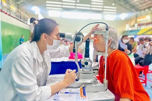 Gần 30.000 người được khám sức khỏe miễn phí ở TP.HCM, 64% có vấn đề sức khỏe