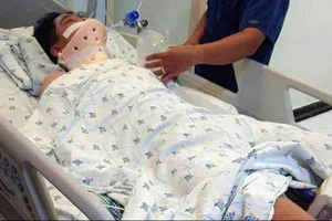 Sức khoẻ nam sinh lớp 8 nhập viện nghi do bị bạo lực học đường