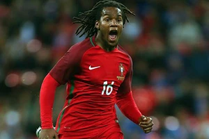 Renato Sanches phá vỡ kỷ lục của Ronaldo 