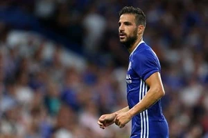 Cesc Fabregas: 'Không có chuyện rời Chelsea'