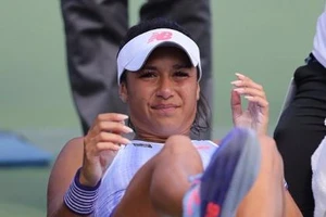 Tay vợt Heather Watson gặp vấn đề sức khỏe trầm trọng tại US Open