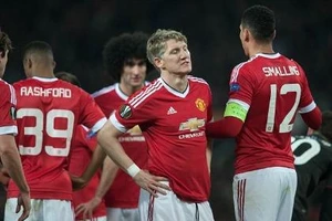 Mourinho loại Schweinsteiger khỏi danh sách tham dự Europa League