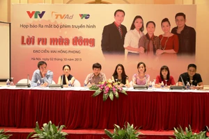 Diễn viên Minh Tiệp: Đi quay vợ hỏi hôm nay có hôn nhiều không?