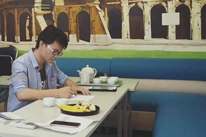 Bỏ ĐH Kiến trúc, đi bán kem để vẽ truyện tranh