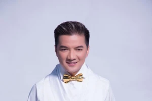 Đàm Vĩnh Hưng bạo chi, dựng chiêu trò ở Hà Nội với Hồ Ngọc Hà, Lệ Quyên