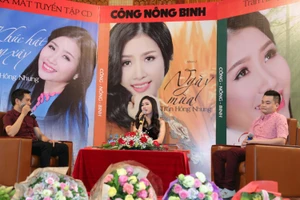 Ca sĩ Hồng Nhung ra mắt CD Công Nông Binh ​