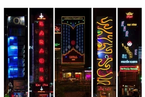 Trang trí karaoke Việt Nam từng triển lãm ở nhiều nước