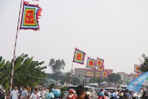 Chợ Viềng mua may bán rủi hôm nay khai hội