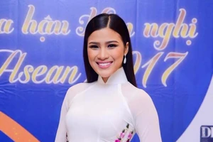 Người đẹp Nguyễn Thị Thành bị triệu tập vì thi chui