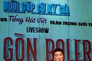 Đàm Vĩnh Hưng thề với tổ nghiệp không chiêu trò để PR