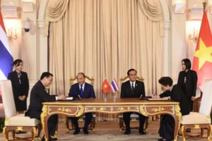 Việt Nam-Thái Lan cam kết tăng cường hợp tác quốc phòng