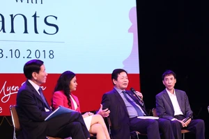 Chủ tịch FPT Trương Gia Bình: Đàn ông là con rối của phụ nữ 