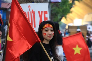 Vé chợ đen đội giá trước trận Việt Nam - Campuchia