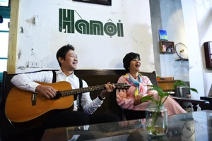 MC Diễm Quỳnh, Anh Tuấn cùng trở lại thanh xuân