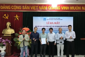 Ra mắt Chi hội nhà báo Văn phòng đại diện ở Hà Nội