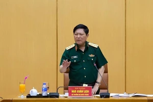 Đại tướng Ngô Xuân Lịch giao nhiệm vụ cho Quân chủng PK-KQ