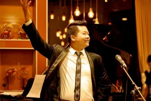 Nghệ sĩ Vũ Mạnh Dũng bị anh vợ 'ngáo đá' đâm tử vong 