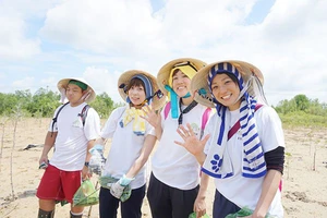 Khuyến cáo tạm dừng đưa khách Việt Nam tới vùng dịch 