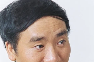 Bị xuyên tạc trên mạng, nhà thơ Trần Đăng Khoa trải lòng