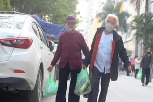 Người nhận hàng sẻ chia: 'Có cái này chúng tôi sống qua dịch' 