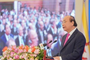 Thủ tướng: COVID-19 là phép thử với ASEAN