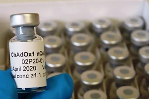 Anh công bố thông tin mới về vaccine ngừa COVID-19