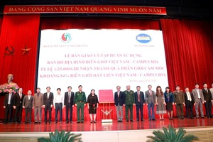 Tập huấn sử dụng bản đồ địa hình biên giới Việt Nam-Campuchia