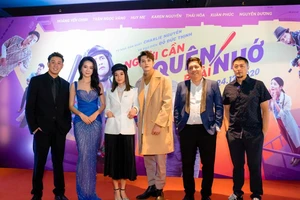 'Người cần quên phải nhớ' đến với khán giả Hà Nội 