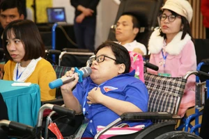 Chị Huỳnh Thanh Thảo đặt câu hỏi về việc vào Đảng của người khuyết tật.