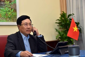 Việt Nam trao đổi với Mỹ về việc điều tra chính sách tiền tệ