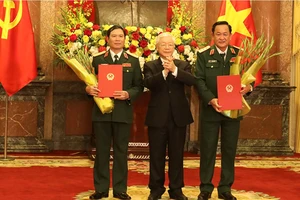 2 Thứ trưởng Bộ Quốc phòng được thăng quân hàm Thượng tướng 