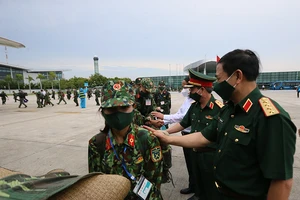 Học Viện Quân y tăng cường thêm 1.100 người vào phía Nam chống dịch