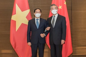 Trung Quốc sẽ viện trợ 500.000 liều vaccine ngừa COVID-19 cho Việt Nam