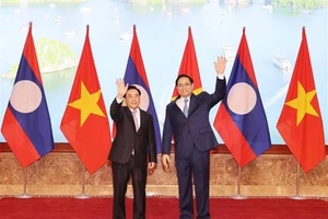 Thủ tướng Phạm Minh Chính hội đàm với Thủ tướng Lào Phankham Viphavanh