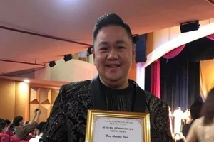 Cục Nghệ thuật biểu diễn lên tiếng việc Minh Béo được trao huy chương 
