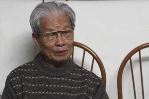 Tác giả 'Tiếng hát giữa rừng Pác Bó' qua đời 