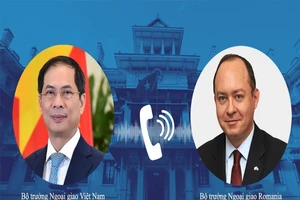 Đề nghị Romania hỗ trợ thủ tục để người Việt sơ tán xuất cảnh về nước