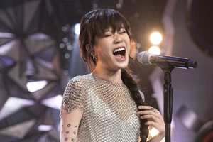 Hit của ban nhạc 'Bức Tường' trở lại đầy cảm xúc trong Rock Việt 