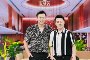 Anh em Phan Anh - Tuấn Tú bật mí chuyện gia đình trên sóng truyền hình 