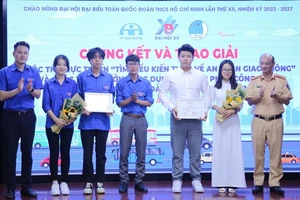 Thí sinh TP.HCM đạt giải nhất cuộc thi Thanh niên với văn hóa giao thông