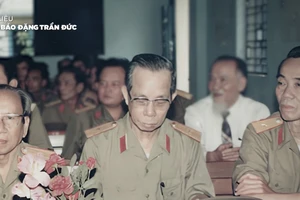 Thượng tướng Nguyễn Chí Vịnh viết sách về 1 trong ba át chủ bài của tình báo Việt Nam