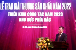 Sân khấu nước ta đang bị khủng hoảng lớn lực lượng tác giả