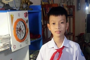 Cậu bé lớp 6 với bức thư về hung thần giao thông giành giải nhất viết thư UPU